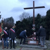 Członkowie Solidarności pamiętali o swoich kolegach.