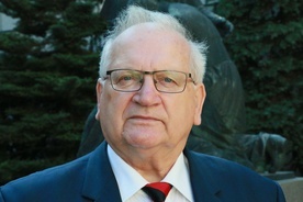 Tadeusz Samborski był świadkiem odradzającego się w Rosji Kościoła.