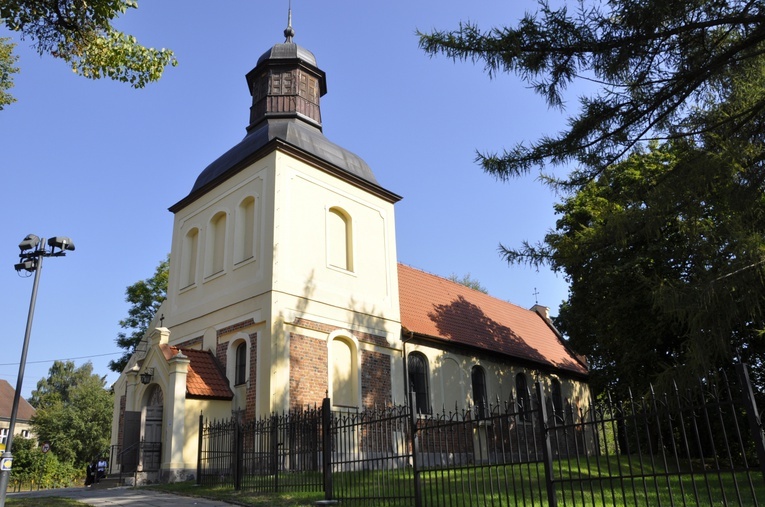 Kościół św. Jakuba w Gdańsku Oliwie jest filialną świątynią archikatedry oliwskiej.