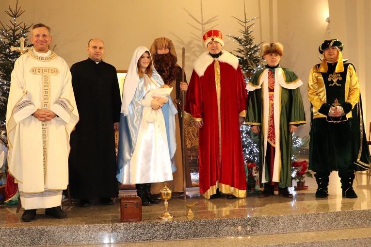 Gąbin. Uroczystość Objawienia Pańskiego w parafii św. Mikołaja