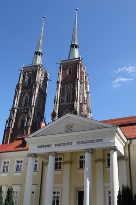 Święto teologów i PWT z "Gościem Wrocławskim"