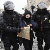 Rosja: Brutalne zatrzymania podczas protestów w obronie Nawalnego