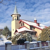 Kościół parafialny, poświęcony 30 lat temu.