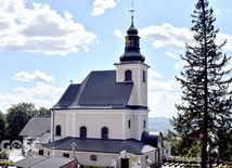 Sanktuarium "Maria Śnieżna" na Górze Iglicznej.