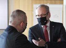 Minister zdrowia: W Polsce mamy już trzecią falę koronawirusa