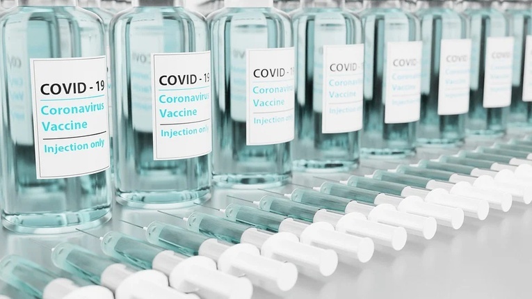 Region. Podano ponad 323 tys. dawek szczepionki przeciw COVID-19