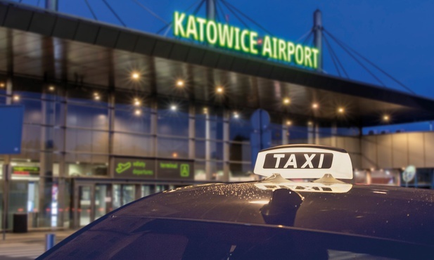 Pyrzowice. Zamów taksówkę pod drzwi własnego domu. Nowa usługa Katowice-Airport