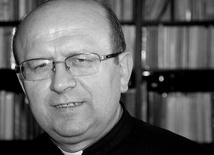 Śp. ks. prał. Adam Myszkowski (1952-2021).
