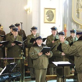 Parafianie usłyszeli w wykonaniu chóru m.in. Gorzkie Żale.