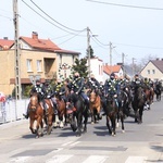 Wielkanocna procesja konna w Ostropie