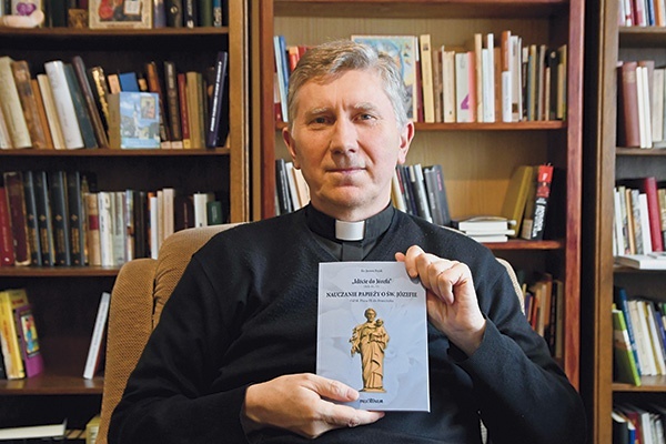 ◄	Książka prezentuje nauczanie papieży o patronie Kościoła z ostatnich 150 lat.