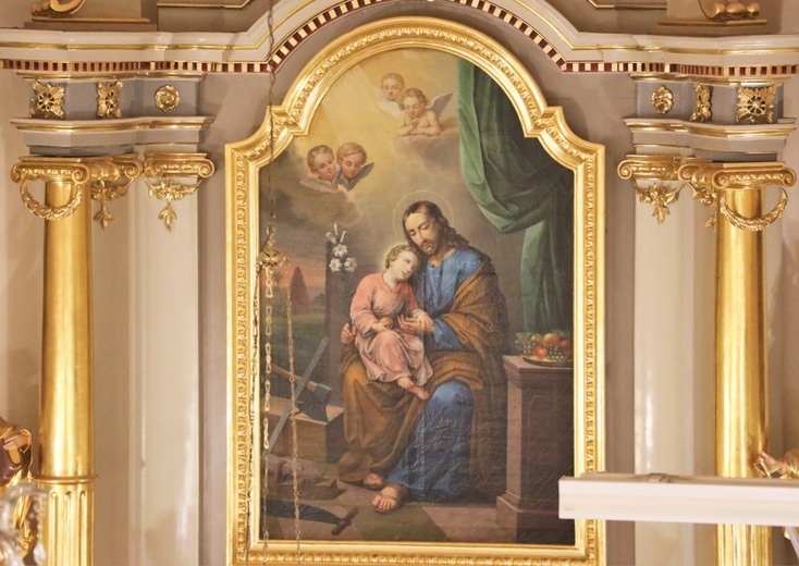 Wizerunek św. Józefa w kościele w Zabrzegu.
