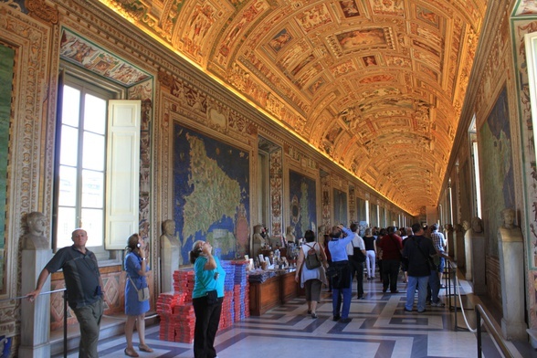 W Muzeum Watykańskim