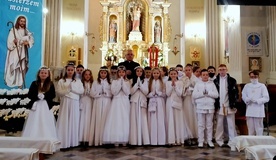 Dzieci pierwszokomunijne z Koszyc Wielkich pielgrzymowały do św. Józefa