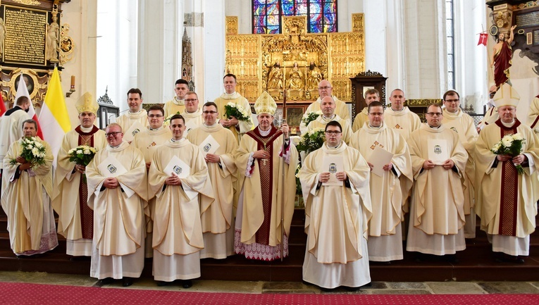 Gdański kościół wzbogacił się o jedenastu nowych kapłanów. 