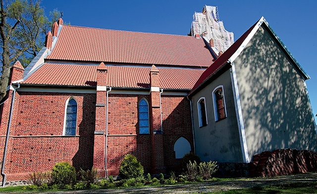 Budynek wzniesiono w czasach krzyżackich (1305–1312).