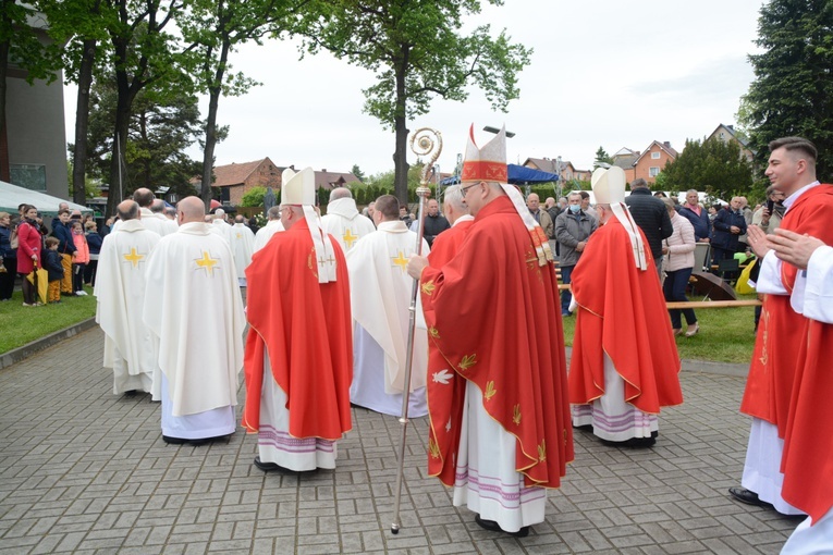 Głębinów. Eucharystia po ustanowieniu Sanktuarium św. Rity