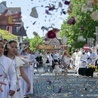 Bp Dajczak: Jezus chce, byśmy stawali się Eucharystią