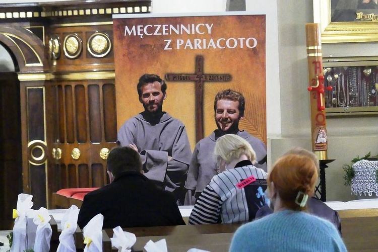 Parafia Trójcy Przenajświętszej w Bielsku-Białej przyjęła reliwkie błogosławionych męczenników Pariacoto.