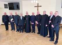 Spotkanie odbyło się 2 czerwca w sali kapitulnej katowickiej kurii w dwóch grupach.