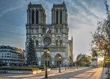 Paryż: Abp Aupetit odprawi Mszę w katedrze Notre-Dame