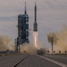 Start rakiety Długi Marsz z Shenzhou-12