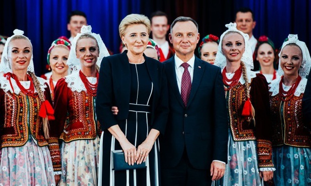 Prezydent złożył hołd powstańcom i założycielom zespołu "Śląsk"