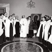 Gdy Paweł VI dowiedział się o tak licznej grupie misjonarzy, postanowił przyjąć ich na audiencji.