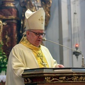 Biskup Andrzej Czaja.