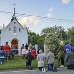 Czarny Potok. Msza przy kapliczce w Jastrzębiu