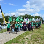 XVIII PPDŚ. Wejście na Jasną Górę diecezji świdnickiej