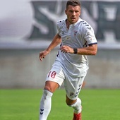 Łukasz Podolski  wrócił do domu  i na zakończenie kariery gra w drużynie Górnika Zabrze, klubu, któremu zawsze kibicował.