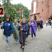 Dwójka pomarańczowo-czerwona już w drodze