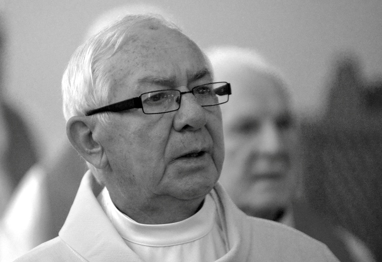 Śp. ks. kan. Czesław Brudek (1943-2021).