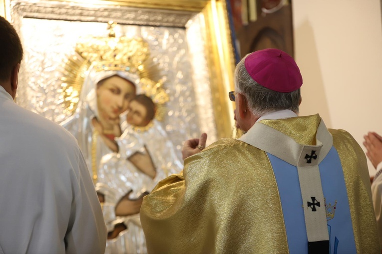 Koronacja obrazu Matki Bożej Budzowskiej