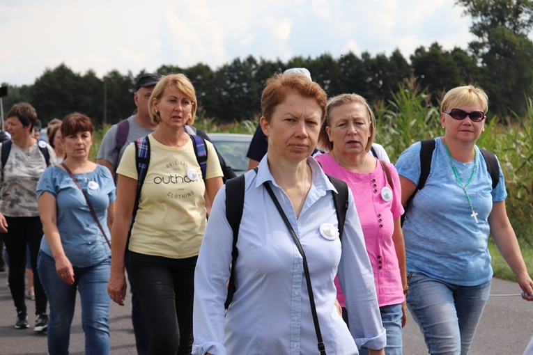 IV Pielgrzymka z Łęczycy do Świnic Warckich - cz. 2