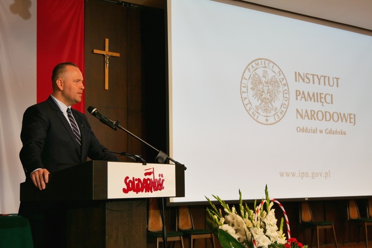 Wręczenie Krzyża Kawalerskiego Orderu Odrodzenia Polski oraz Krzyży Wolności i Solidarności