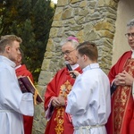 Ochotnica Dolna. Poświęcenie placu pod budowę nowego kościoła