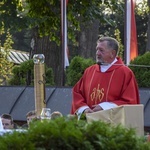 Ochotnica Dolna. Poświęcenie placu pod budowę nowego kościoła