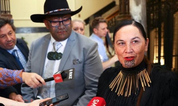 Liderzy partii maoryskiej Rawiei Waititi i Debbie Ngarewa-Packer.