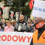 XVI Narodowy Marsz Życia i Rodziny przeszedł ulicami Warszawy [GALERIA]