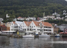 Norwegia: W Bergen nożownik zranił dwie pracownice Urzędu Pracy, jedna zmarła