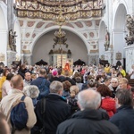 Pielgrzymka Żywego Różańca do Barda