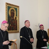 V Synod DT. Dwa kolejne dokumenty