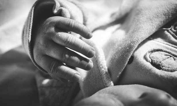 Belgia: Lekarze poddają eutanazji noworodki, choć jest to sprzeczne z prawem