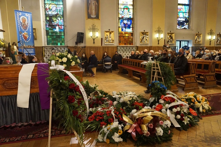 Pogrzeb o. Krzysztofa Pietruszkiewicza SJ 