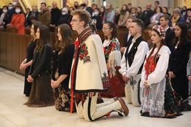 Pielgrzymka Ruchu Apostolstwa Młodzieży do sanktuarium św. Jana Pawła II