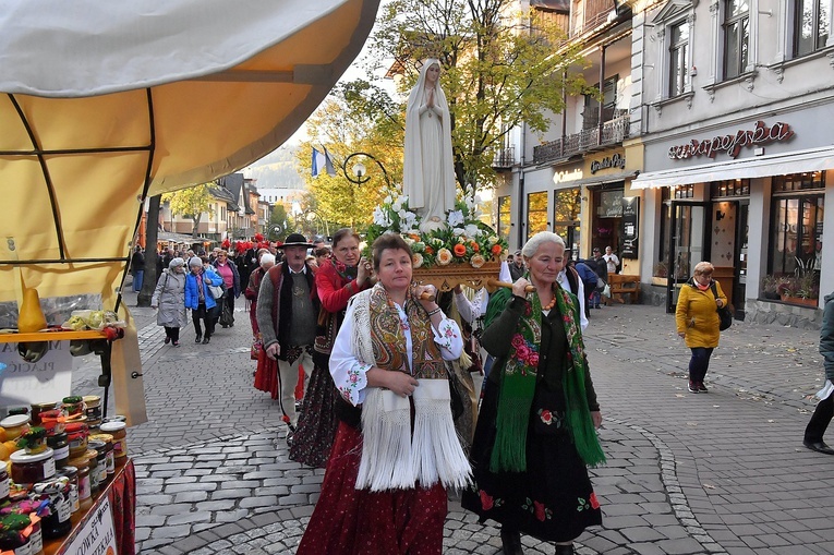 Z Matką Bożą Fatimską przez Zakopane