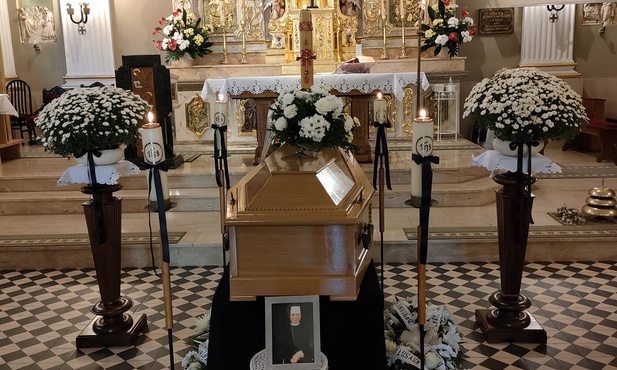 Pogrzeb elżbietanki s. M. Kornelii Kłosek