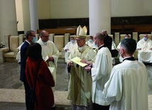 Inauguracja diecezjalnego etapu synodu w katedrze Chrystusa Króla w Katowicach.
